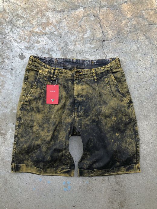 VOO SMOKY BLEACHED SHORTS / YELLOW 2