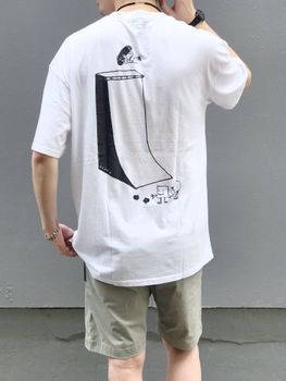 GB01910013 / APPLEYARD RAMP TEE / WHITE