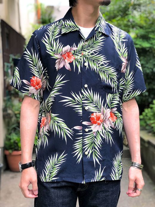 Spinner Bait レーヨンプリントオープンカラー半袖シャツ / ネイビー