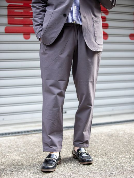  425459 / TECH PANTS / CHARCOAL