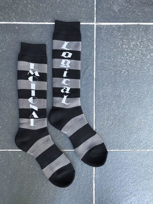 VOO Emo or Logi ? / black × gray