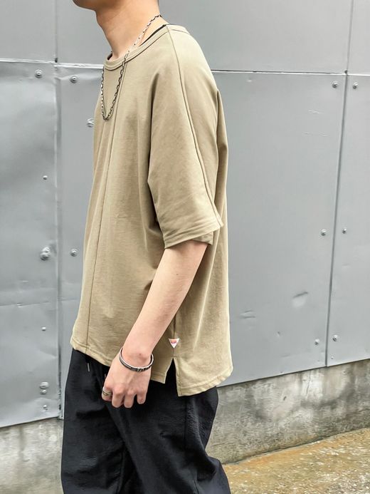  MPZZZ110 / KAKAAKO DOLMAN S/S / KHAKI