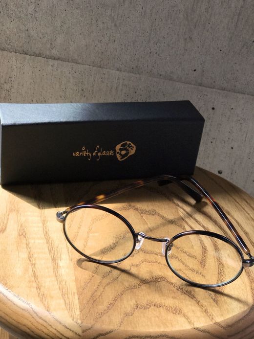 VOO VOO-1003 / CLEVER "NERD" / BROWN