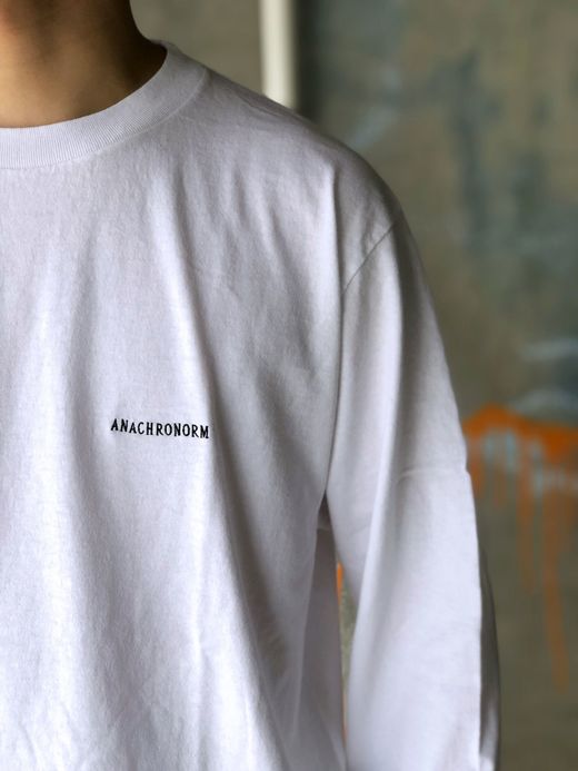 ANACHRONORM NM-TS07 / EMBROIDERED L/S T-S / WHITE B