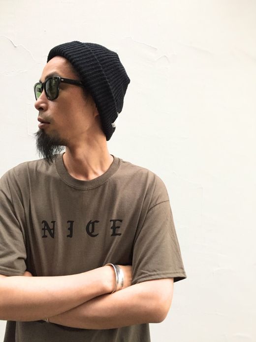 LOOKER Nice Tee / olive/black