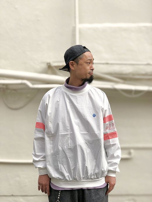 ALDIES A5900319 / LOUD BIG CREW NECK / WHITE