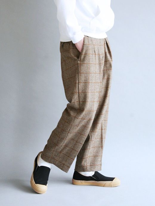 ANACHRONORM AN042 / TUCK WIDE PANTS / BEIGE