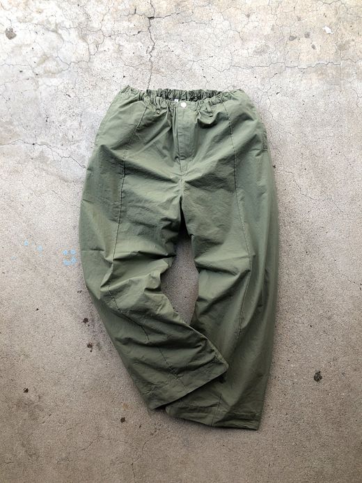 NECESSARY or UNNECESSARY 90011397 / PIN TUCK LONG / OLIVE