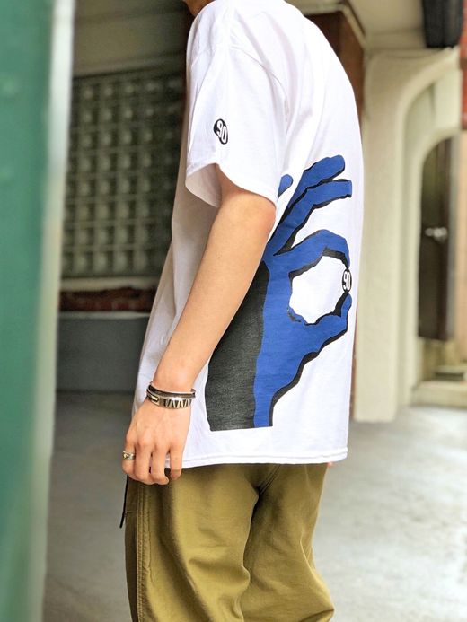  90 Hand Tee / white