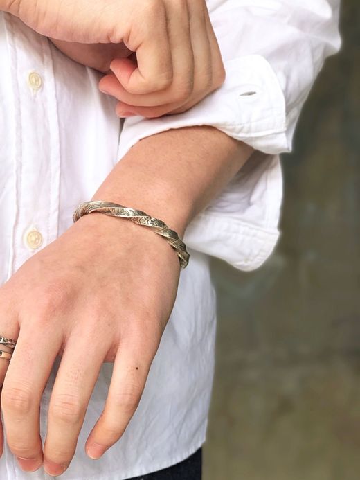 TSUNAIHAIYA SNAKE BANGLE