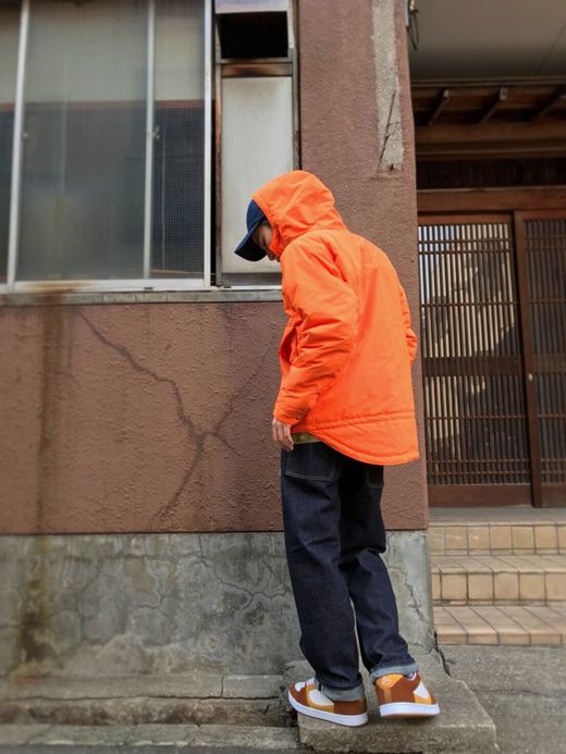 NECESSARY or UNNECESSARY Velo Hooded / orange
