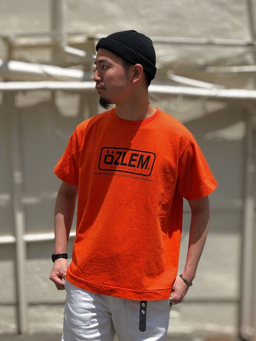 NECESSARY or UNNECESSARY 90011403 / OZLEM TEE S/S / ORANGE