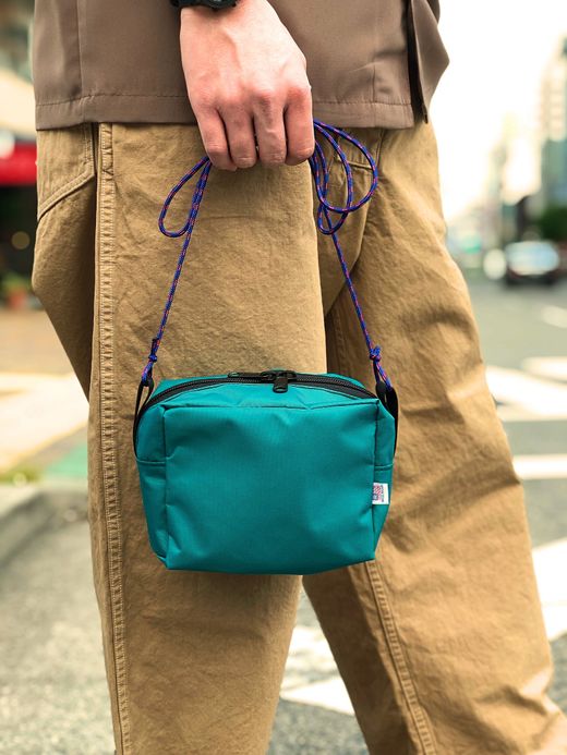  KCB045 / ONE B POUCH / TEAL