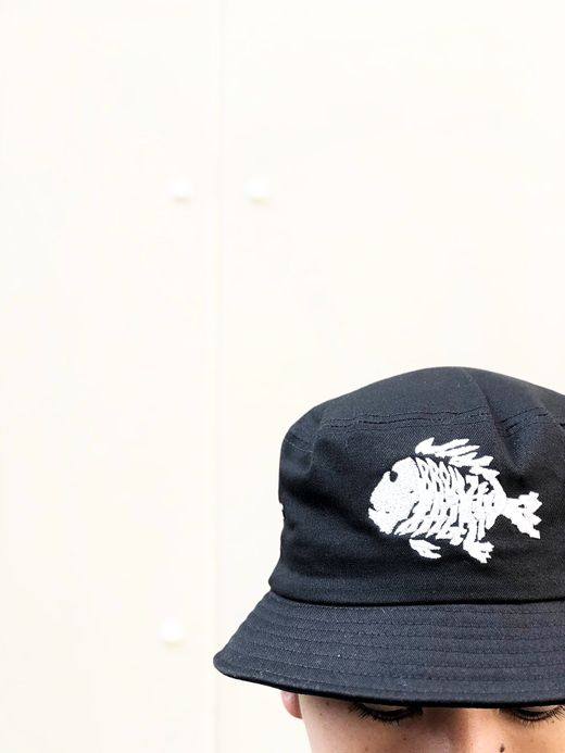  JM19SS005 / BRONZE AGE FISH HAT / BLACK