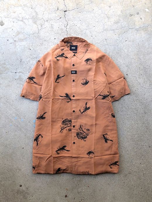 GLOBE GB01824010 / HARD TIMES SS SHIRT / SIERRA