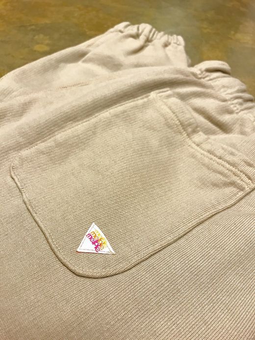  Ocean Side パンツ / サンド