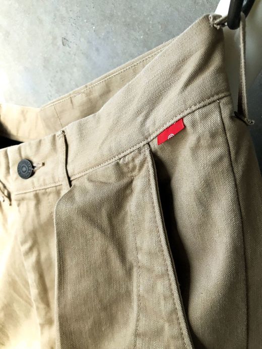 ANACHRONORM NM-TR03 / STANDARD TUCK WIDE TROUSERS / BEIGE