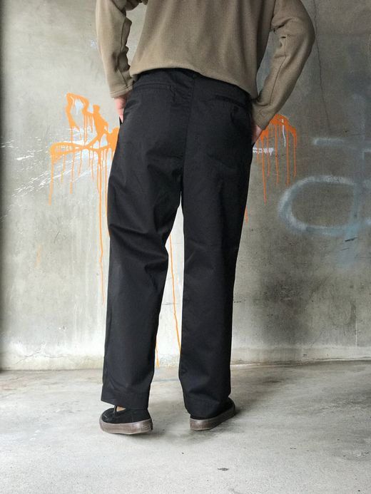 e.sen esenss20p01 / THOMAS / BLACK