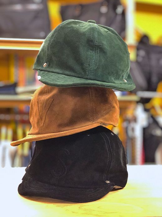 VOO Suede Cap By DECHO / black