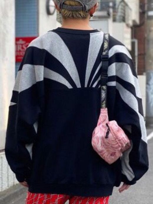 ALDIES A1404020 / SHOULDER SWITCHING BIG SWEAT / BLACK