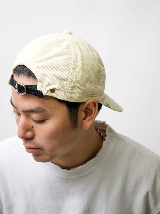ANACHRONORM ANDC063 / LEATHER BUCKLE CAP / IVORY