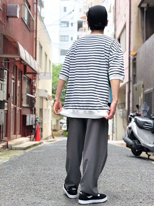 ALDIES Side Switching Big T / white