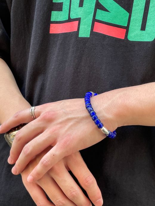 VOO VOO-URL-001 / "WHITE HEARTS" BRACELET / BLUE MULTI 2