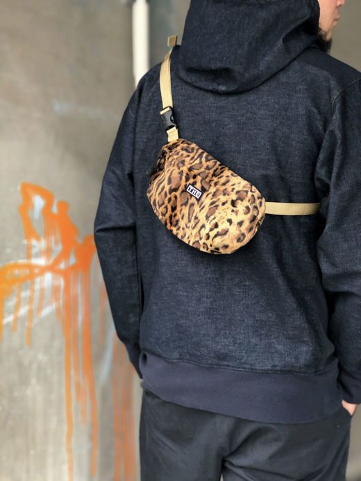 THE UNION TCB00050 / FIELD POUCH(L size) / LEOPARD