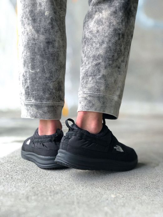 THE NORTH FACE NF51985 / NSE TRACTION LITE MOC IV / TNFブラック×TNFブラック
