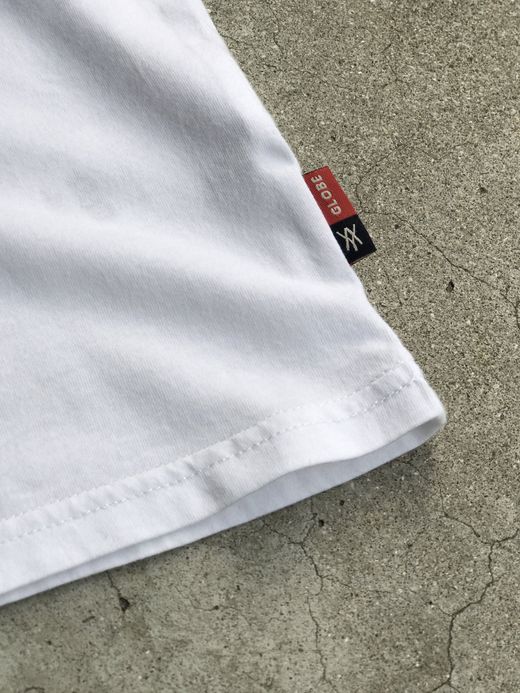 GLOBE GB01910013 / APPLEYARD RAMP TEE / WHITE
