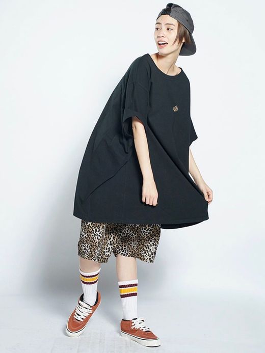 ALDIES A1201610 / FLAG WIDE BIG T / BLACK