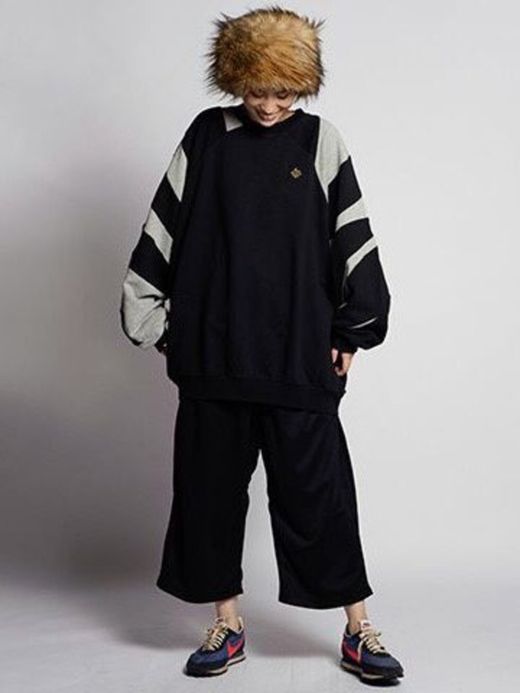 ALDIES A1404020 / SHOULDER SWITCHING BIG SWEAT / BLACK