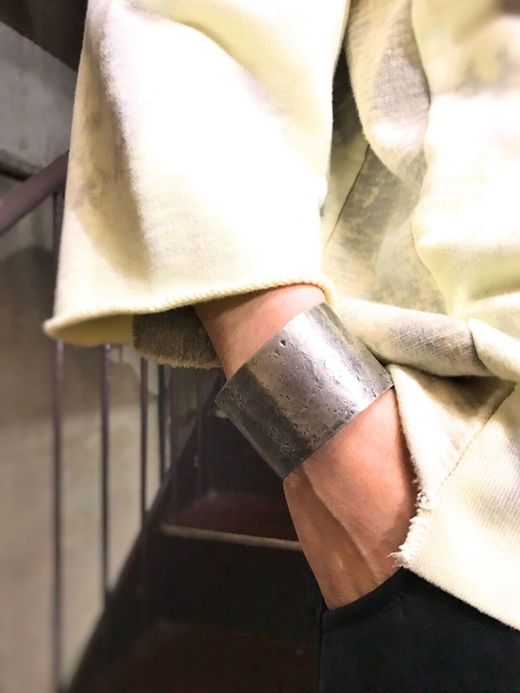 TSUNAIHAIYA Texturerized Bangle "Rough" / type A