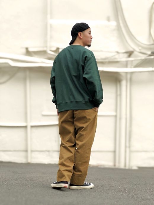 LOOKER LOOK.70 / BLACK TIGER SWEAT / GREEN