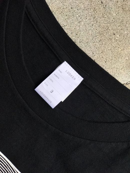 fulton ONE LINE SWIRL TEE / SUPER BLACK