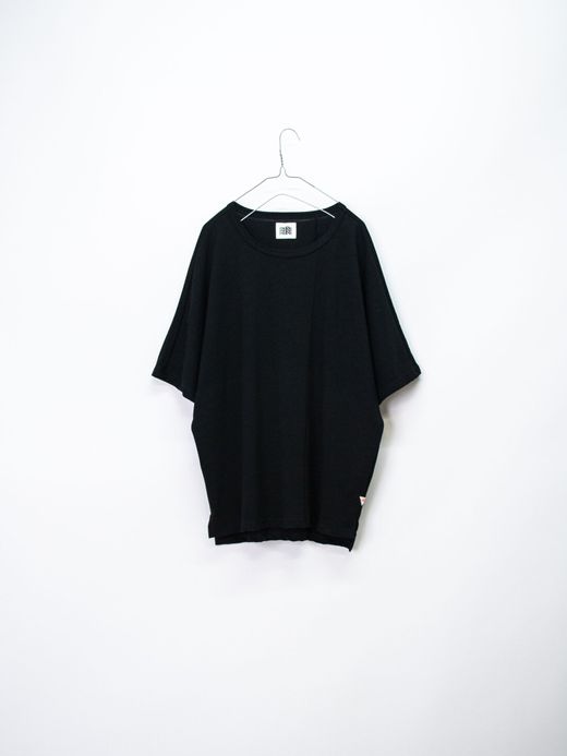  MPZZZ110 / KAKAAKO DOLMAN S/S / BLACK