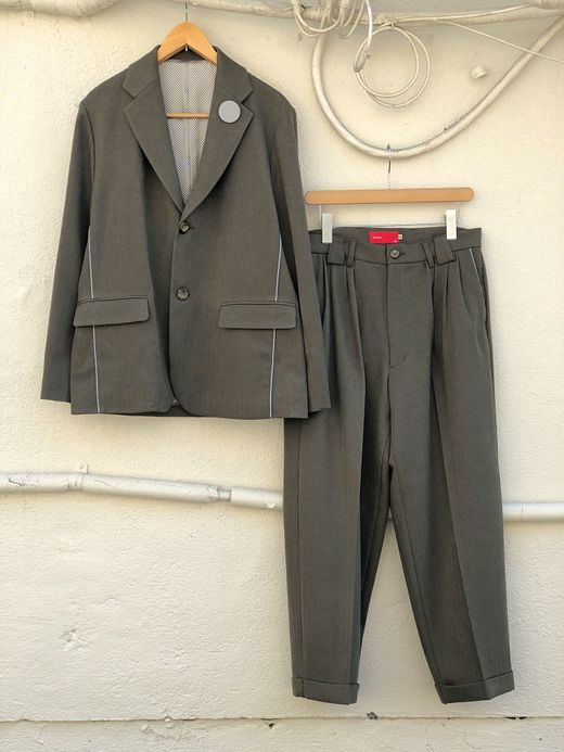 VOO VOO-877 / VOOMAL SUITS 2 / OLIVE