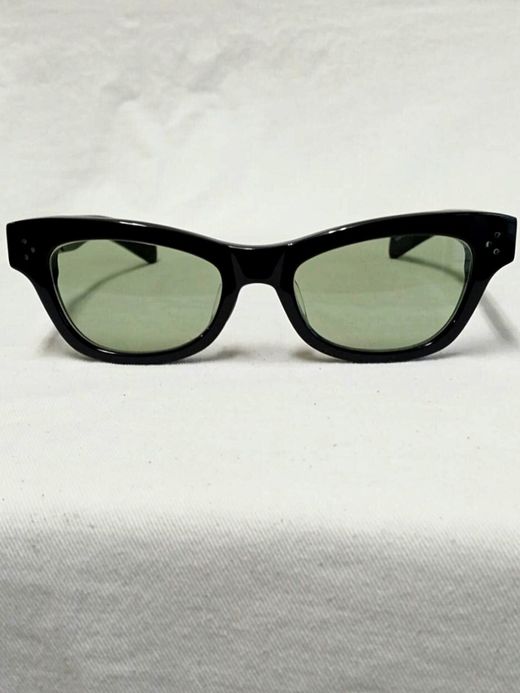 VOO VOO-SPG-051 / CLEVER 六號 / SMOKY