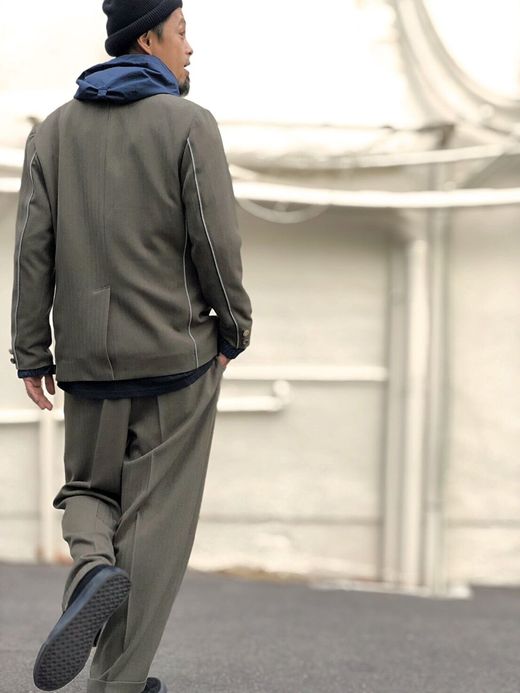 VOO VOO-877 / VOOMAL SUITS 2 / OLIVE