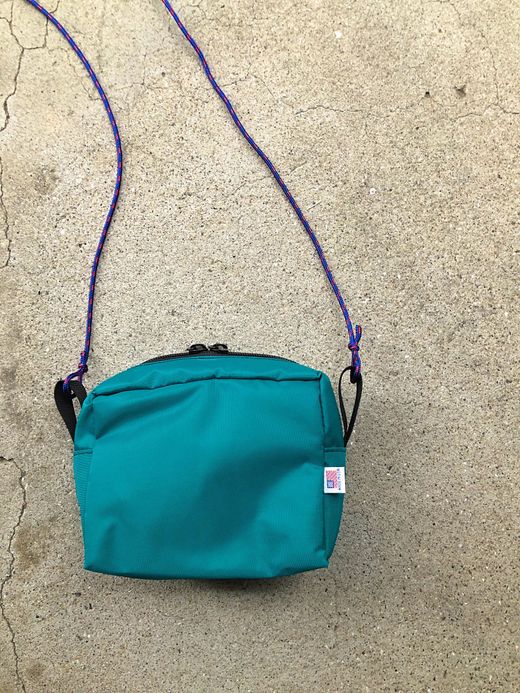  KCB045 / ONE B POUCH / TEAL
