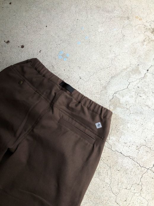 ROARK REVIVAL RPJ552 / WOOLY ST NEW TRAVEL PANTS - RELAX TAPERED / MOCCA