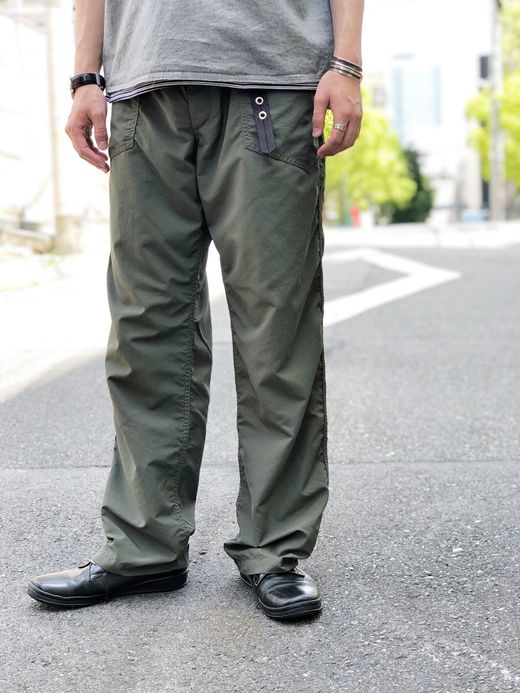 NECESSARY or UNNECESSARY Summer Hunter / olive