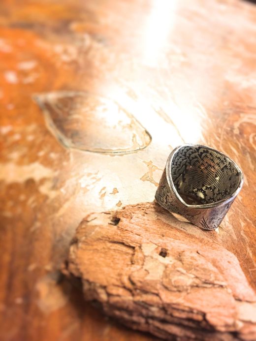 TSUNAIHAIYA Texturerized Ring "Rough" / type A