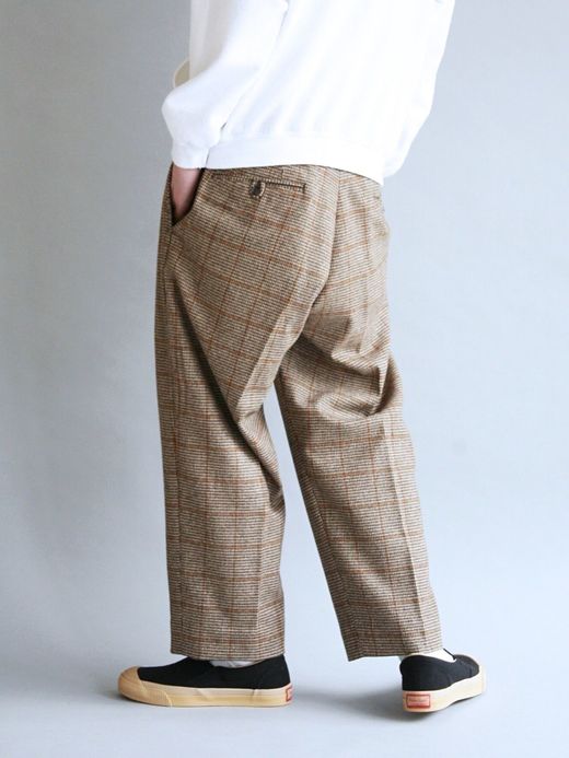 ANACHRONORM AN042 / TUCK WIDE PANTS / BEIGE