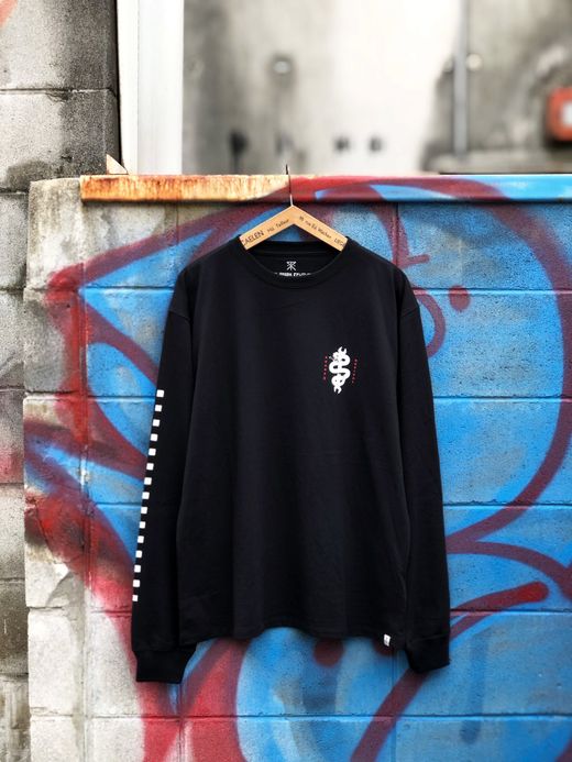 ROARK REVIVAL RLTJ553 / "WRENCHED" L/S TEE / BLACK