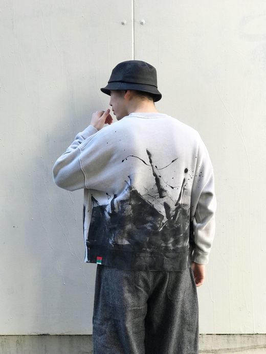 VOO VOO-976 / MIST & PAINT CREW / WHITE