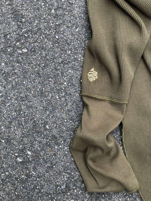 ALDIES A1901628 / BACK BUTTON BIG THERMAL / KHAKI