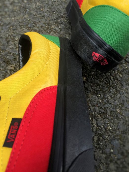 Vans Era(Rasta) / red/black