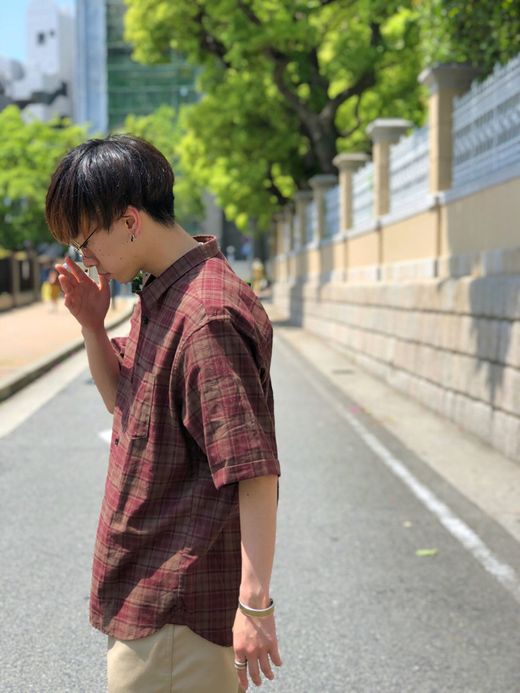 THE UNION Beige Half Shirts / beige×red