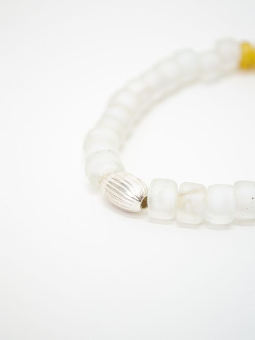 VOO VOO-URL-001 / "WHITE HEARTS" BRACELET / CLEAR MULTI 1